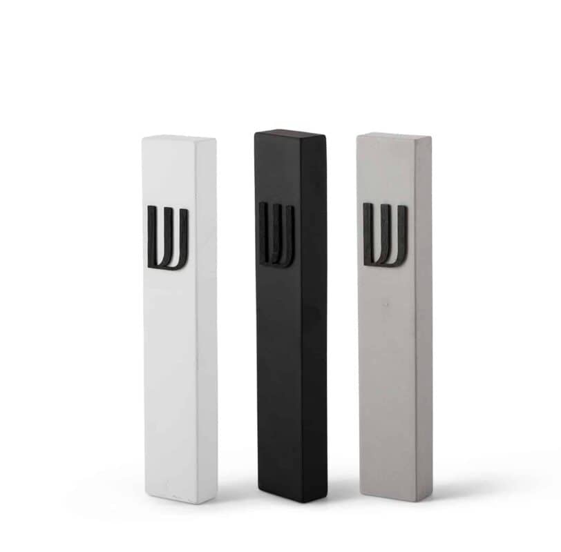 בית מזוזה מעוצב מבטון דגם כפרי ש שחור | ביתן המלכים