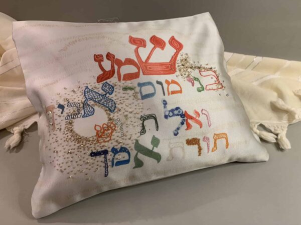 סט תיקים לטלית ותפילין דגם שמע בני מוסר אביך - תמונה ראשית - טליתות יוקרתיות בעבודת יד | ביתן המלכים