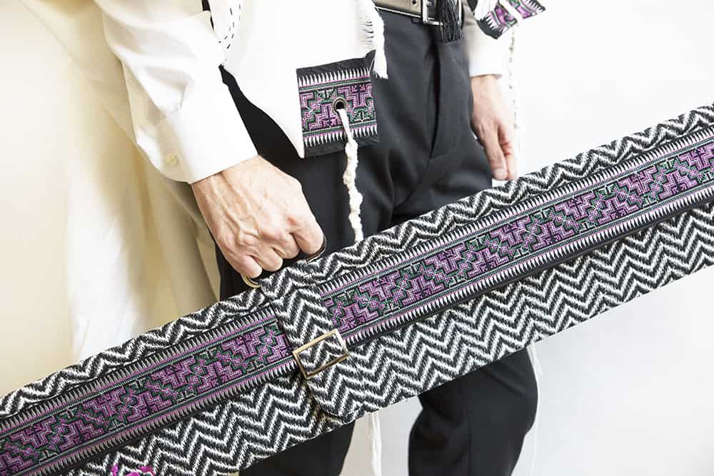 תיק מהודר ללולב דגם ולקחת לכם - מקולקציית ואלבישך רקמה - תיקים ללולב | ביתן המלכים