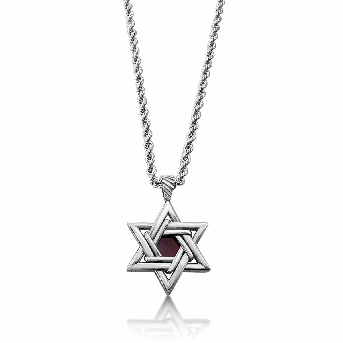 שרשרת מגן דוד מודרני עם תנך דגם צבר - פרט מקרוב - שרשראות לגברים בעיצוב מודרני | ביתן המלכים